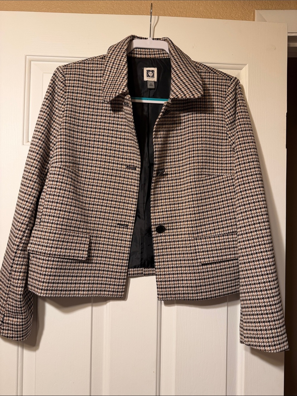 Anne Klein Black & White Houndstooth Cropped Blazer